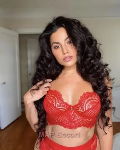 helena, profile photo 2 of 2